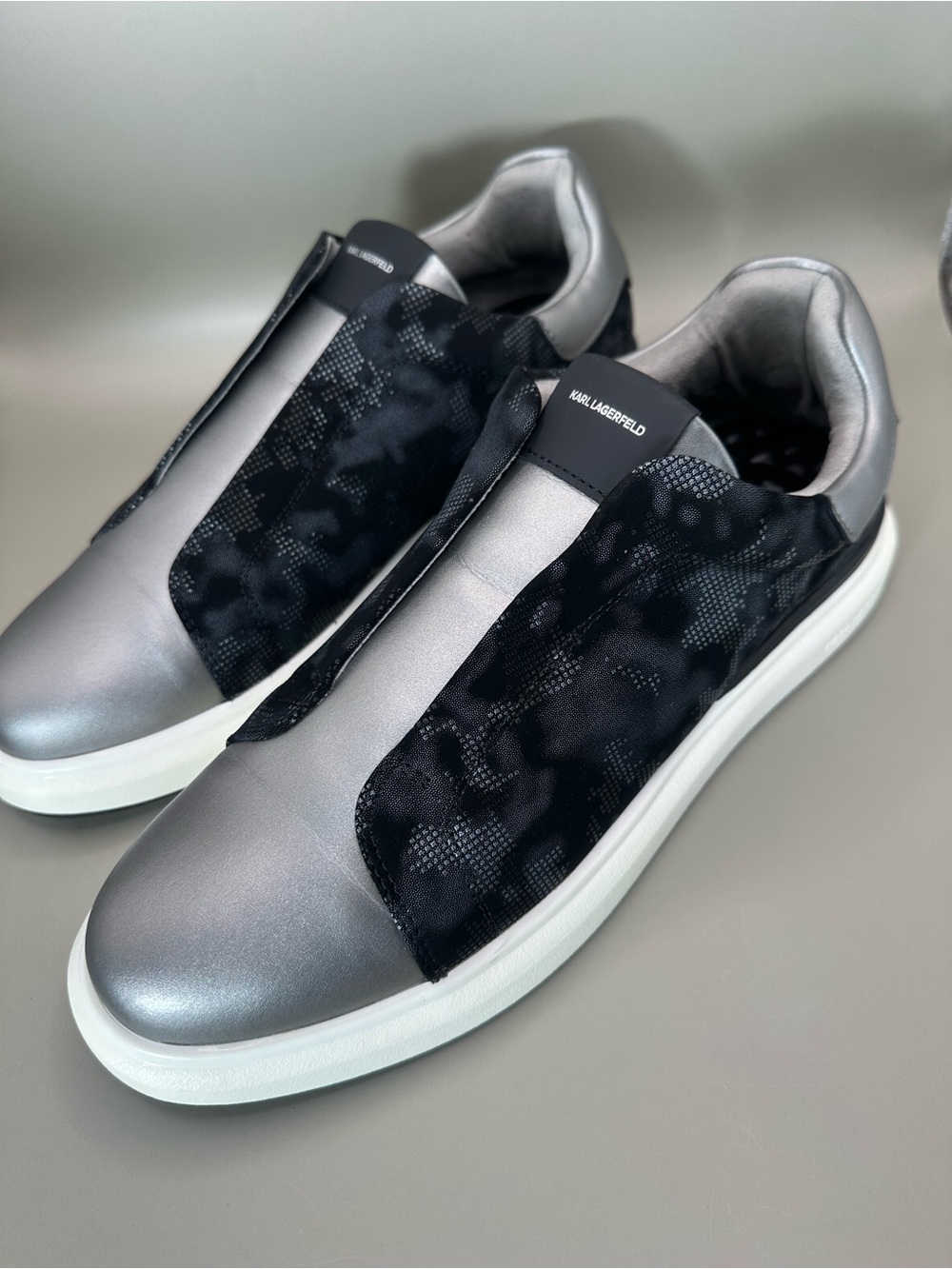 Karl Lagerfeld Men’s Slip-On Sneakers in Metallic Silver & Black size 10.5